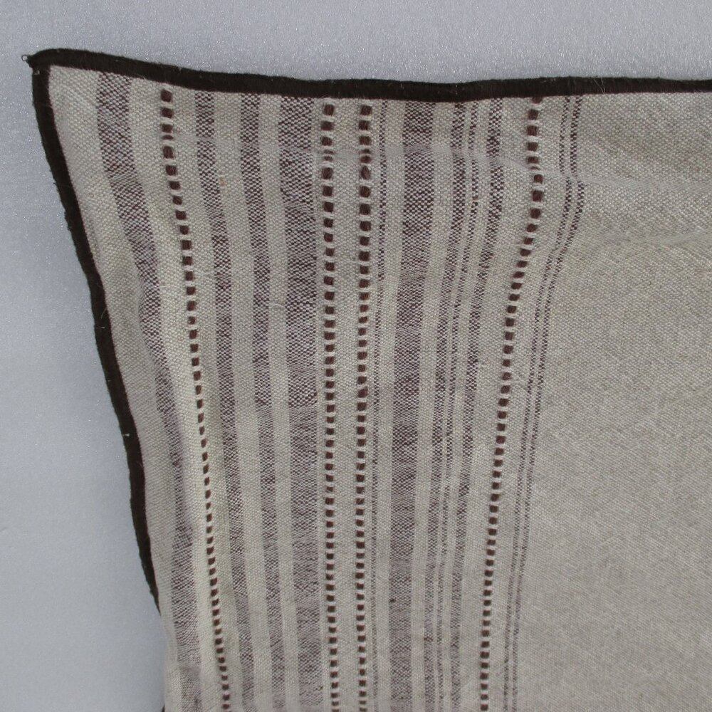 CRATE & BARREL STRIPED LINEN PILLOW COVER - Picture 6 of 14